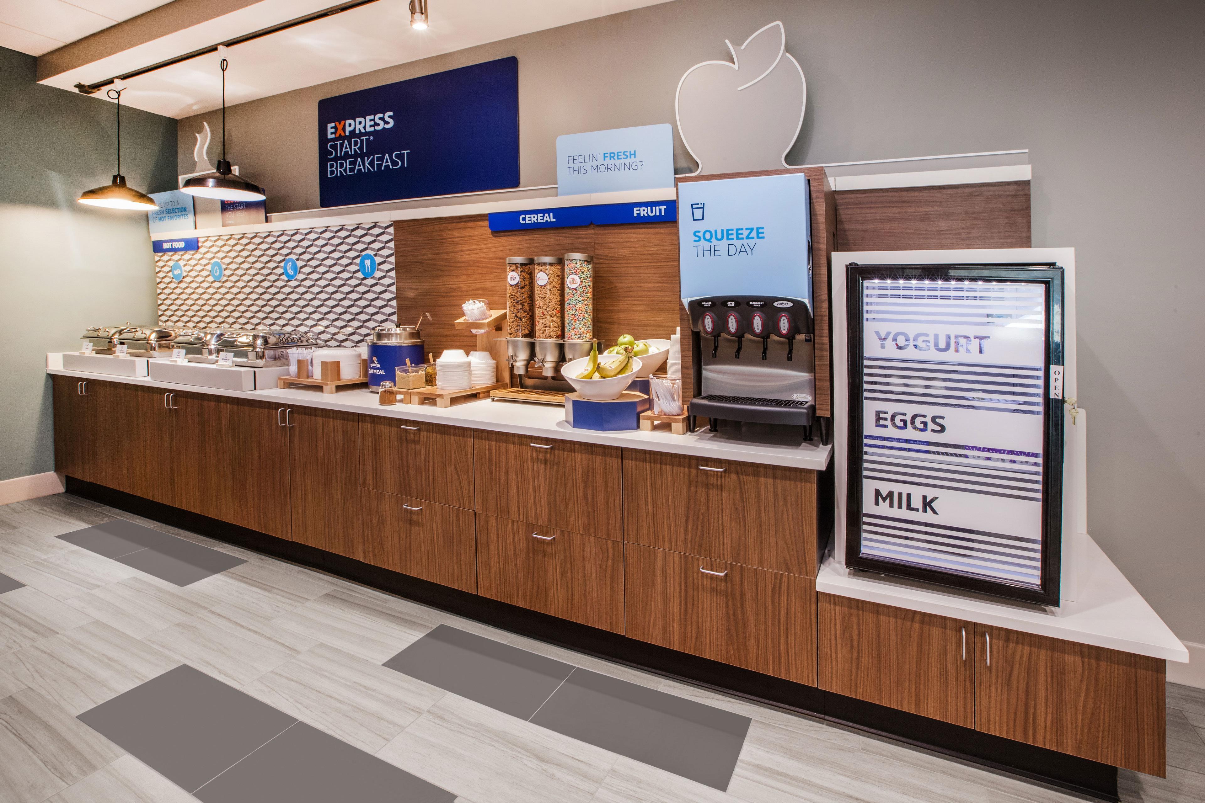 Holiday Inn Express & Suites Fayetteville University Of Arkansas Area By Ihg Ngoại thất bức ảnh